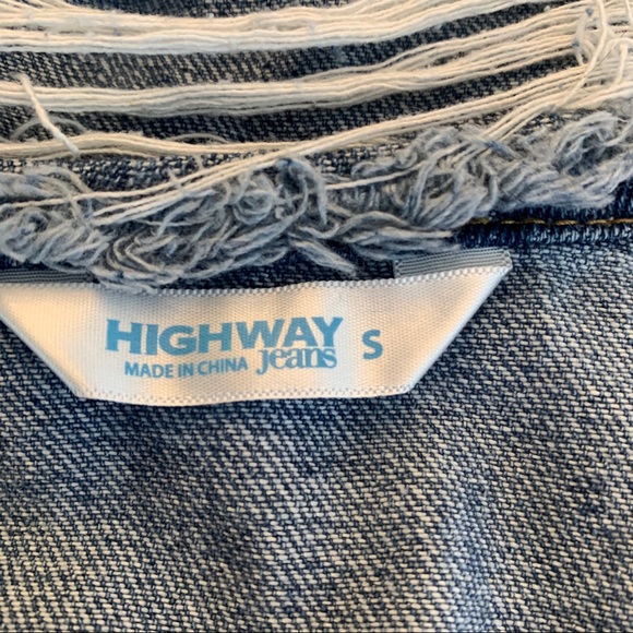 DISTRESSED DESTROYED DENIM JEAN JACKET - Picture 10 of 13